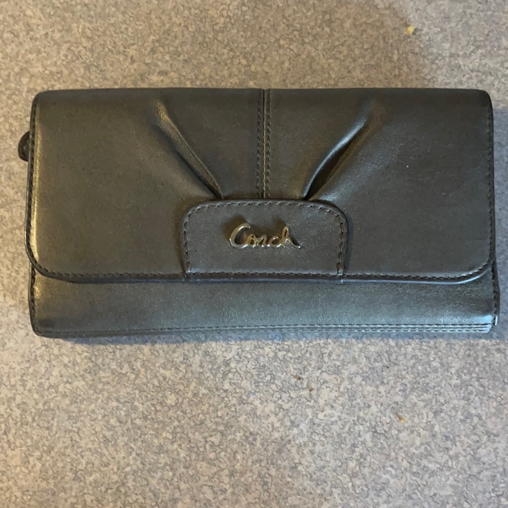 Coach Wallet - Picture 2 of 7